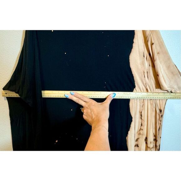 We the Free People Bleached Tie Dye Ying Yang High Low Jersey Knit Dolman Tunic - Picture 8 of 9